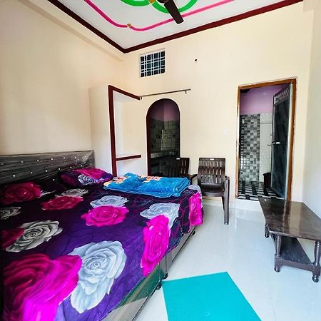 Gayatri Homestay Rudraprayāg 外观 照片